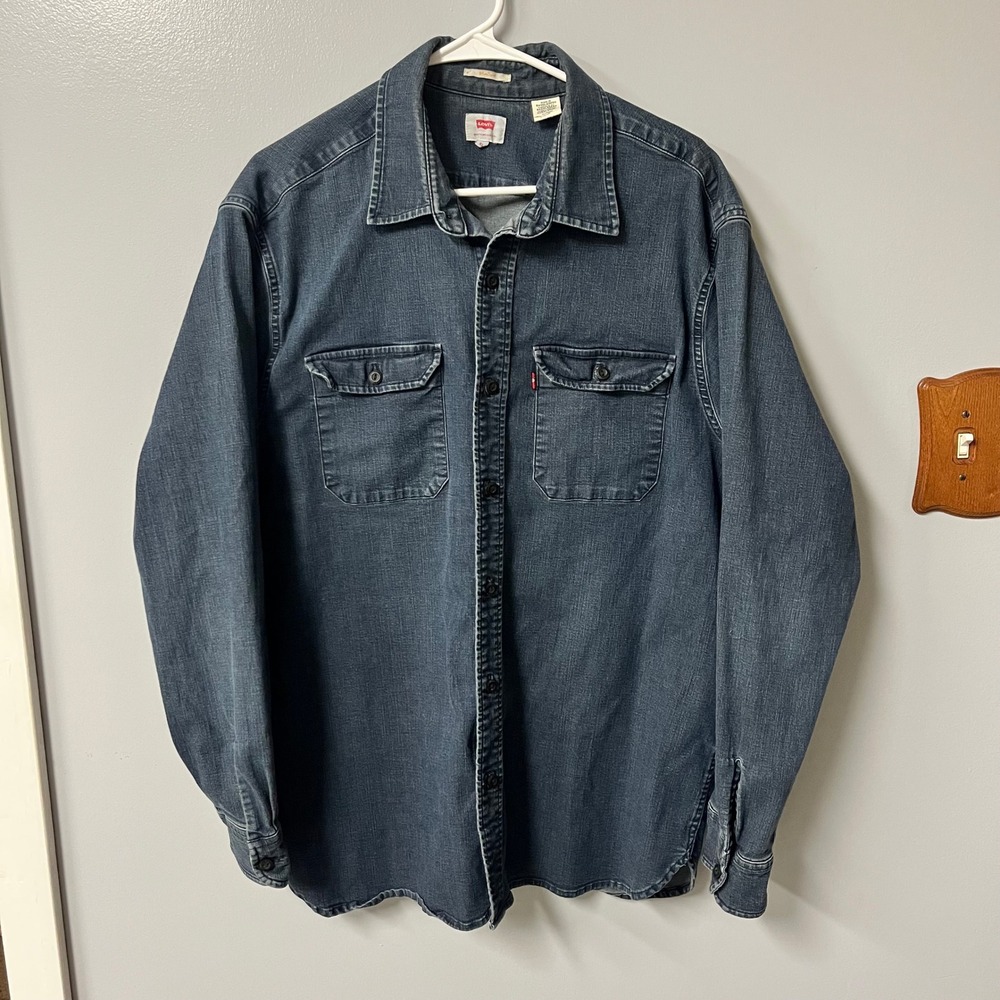 Levis Mens XL Slim Fit Denim Button Up Shirt Dark Wash Long Sleeve 19587-0103